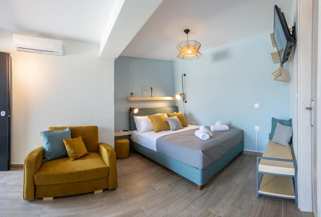 Anelia'S And Lydia'S Design Apartments Swimming Pool Никиана Екстериор снимка