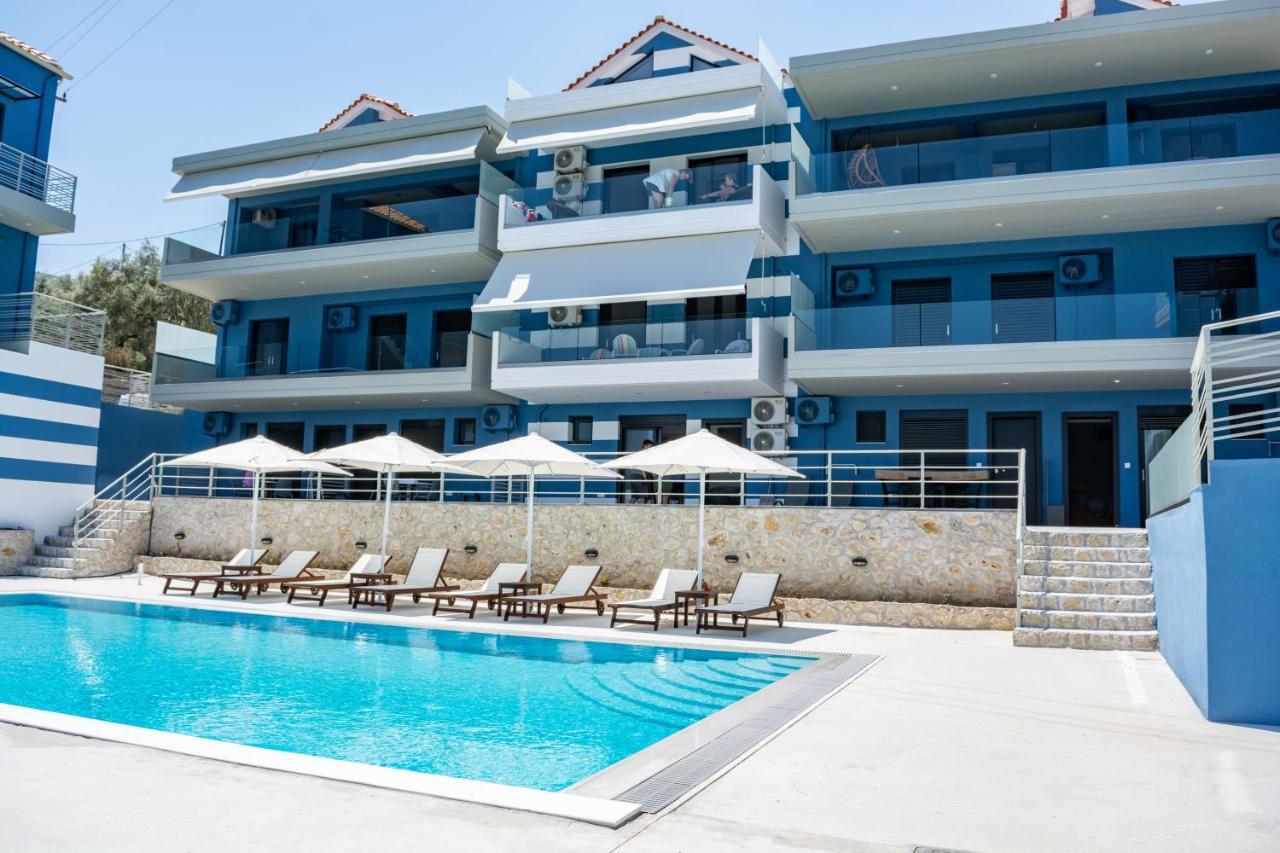 Anelia'S And Lydia'S Design Apartments Swimming Pool Никиана Екстериор снимка